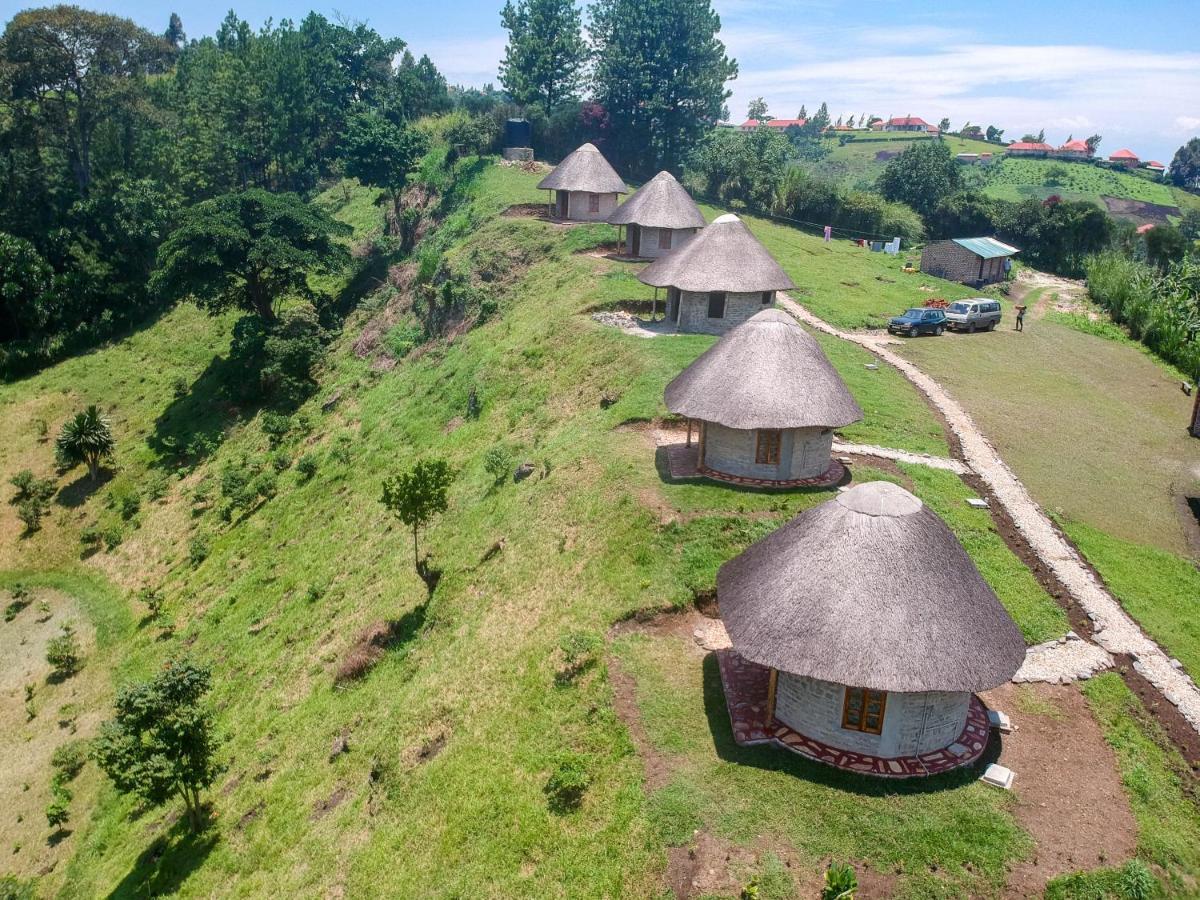 Lake Nyamirima Cottages Fort Portal Екстериор снимка