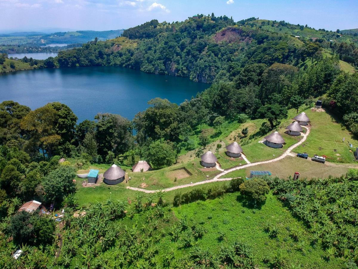 Lake Nyamirima Cottages Fort Portal Екстериор снимка