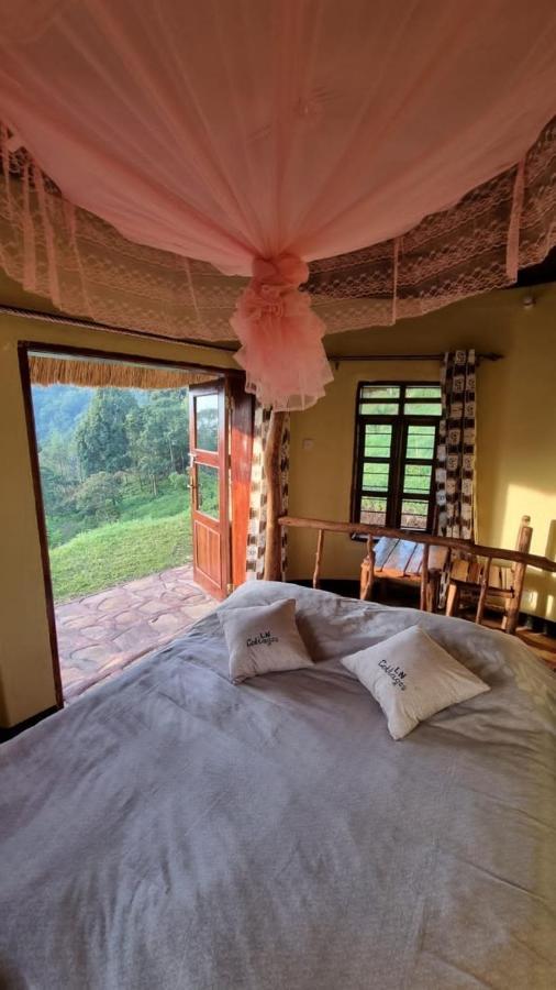 Lake Nyamirima Cottages Fort Portal Екстериор снимка